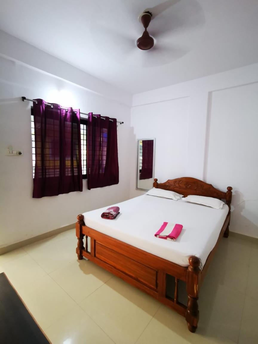 Ivon Guest House Arambol Phòng bức ảnh
